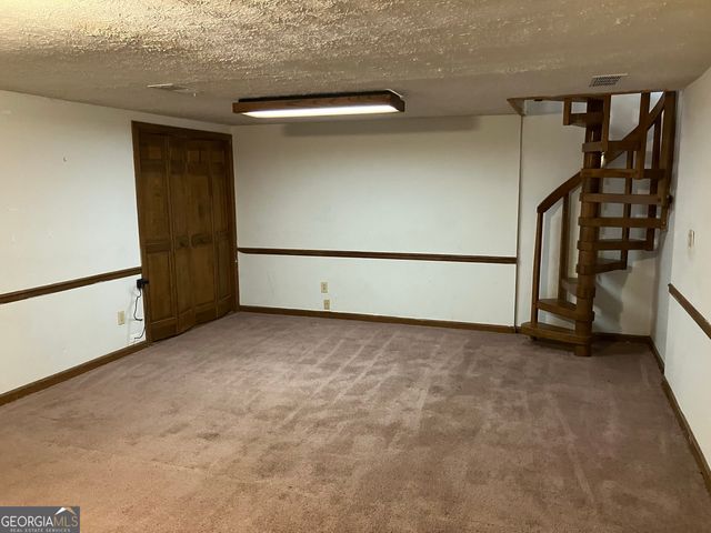 1288 Lakewood Drive NE, Conyers, GA 30013