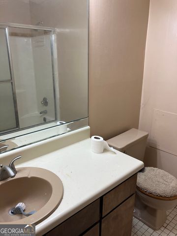 1288 Lakewood Drive NE, Conyers, GA 30013