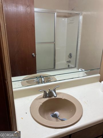1288 Lakewood Drive NE, Conyers, GA 30013