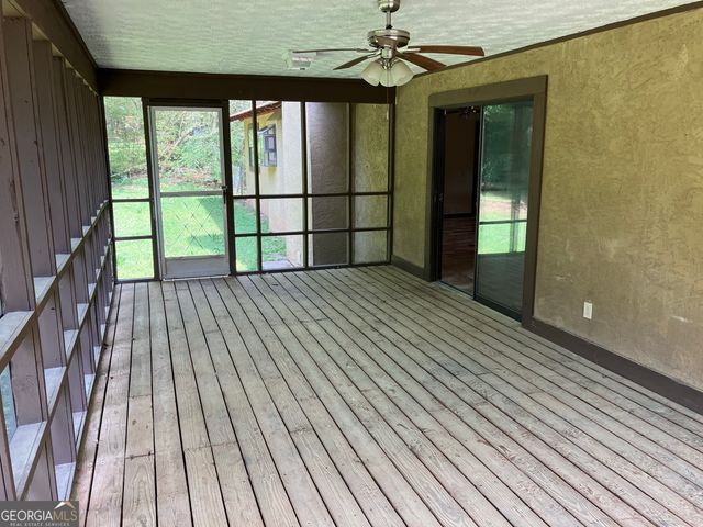 1288 Lakewood Drive NE, Conyers, GA 30013