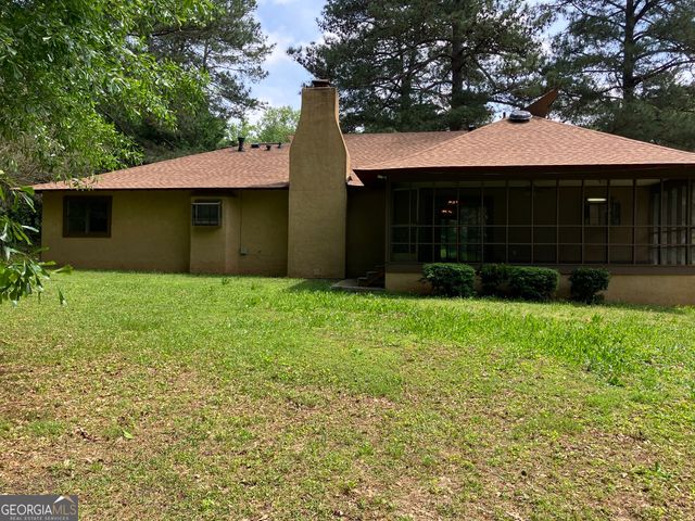 1288 Lakewood Drive NE, Conyers, GA 30013