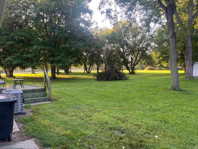 16410 County Road 42 Street, Goshen, IN 46526