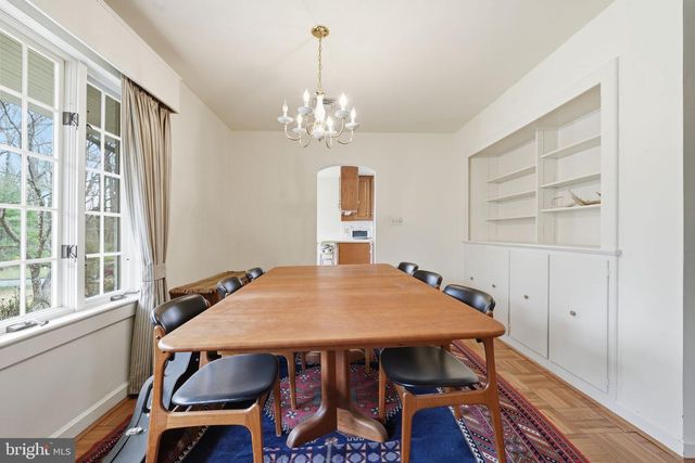 9010 BRADGROVE, Bethesda, MD 20817