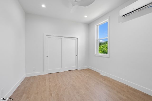 125 Main Street, Hampton Boro, NJ 08827