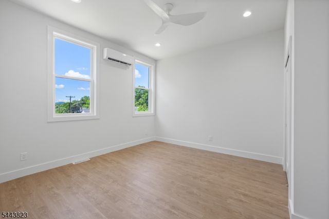 125 Main Street, Hampton Boro, NJ 08827