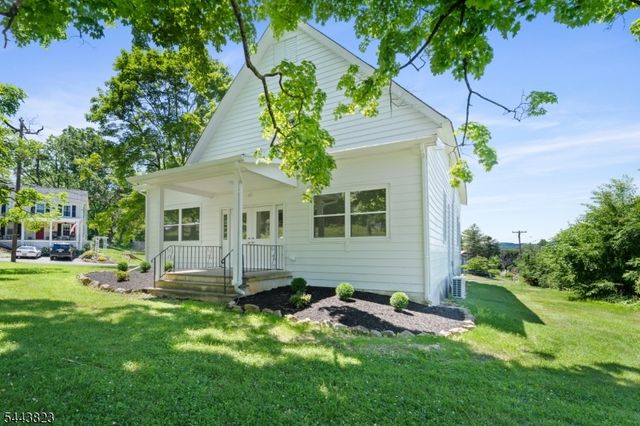 125 Main Street, Hampton Boro, NJ 08827