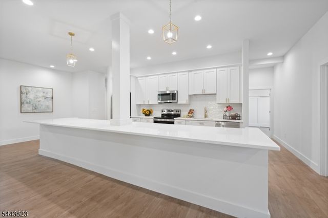 125 Main Street, Hampton Boro, NJ 08827