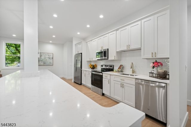 125 Main Street, Hampton Boro, NJ 08827