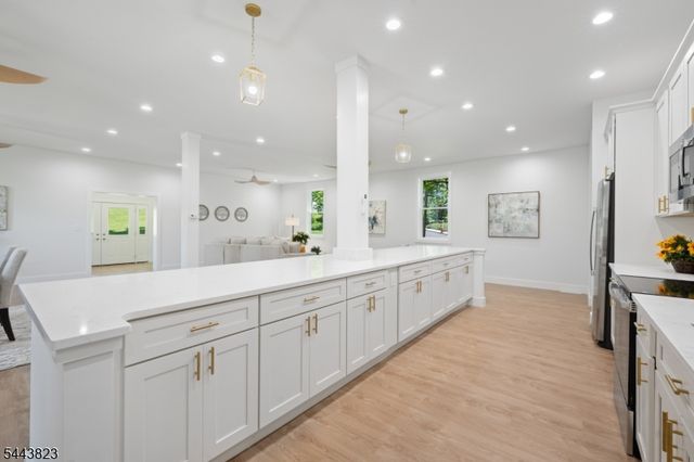 125 Main Street, Hampton Boro, NJ 08827