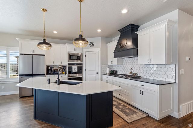 3612 S HIAWATHA CIR, Saratoga Springs, UT 84045