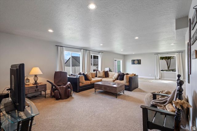 3612 S HIAWATHA CIR, Saratoga Springs, UT 84045