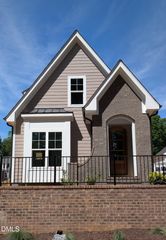 728 Powell Drive, Raleigh, NC 27606