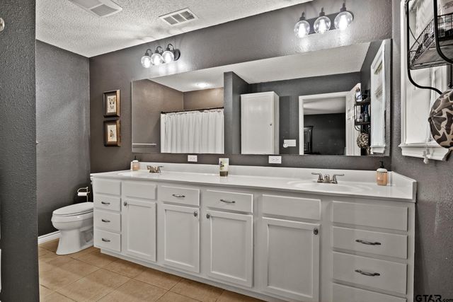 419 County Road 4164, Pittsburg, TX 75686