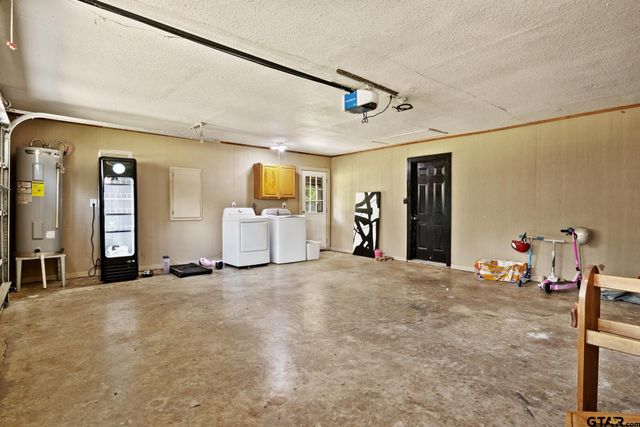 419 County Road 4164, Pittsburg, TX 75686