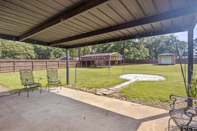 419 County Road 4164, Pittsburg, TX 75686