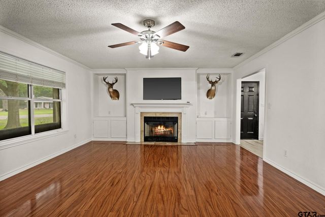 419 County Road 4164, Pittsburg, TX 75686
