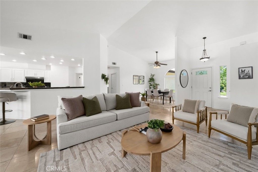 Image 14 of property listing at 1590 Shiloh Place, Templeton, CA 93465