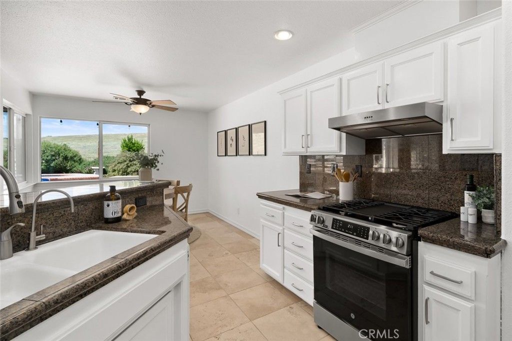 Image 18 of property listing at 1590 Shiloh Place, Templeton, CA 93465
