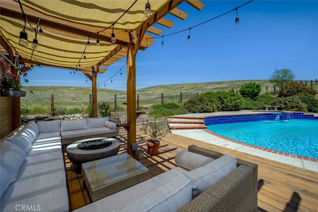 Image 25 of property listing at 1590 Shiloh Place, Templeton, CA 93465