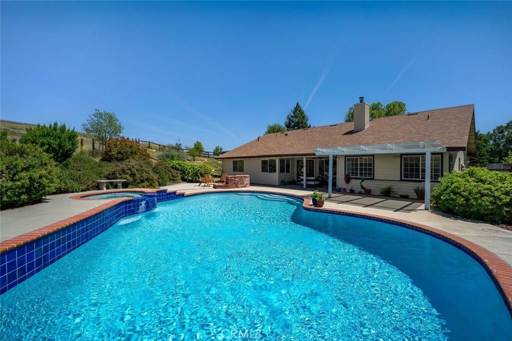 Image 27 of property listing at 1590 Shiloh Place, Templeton, CA 93465