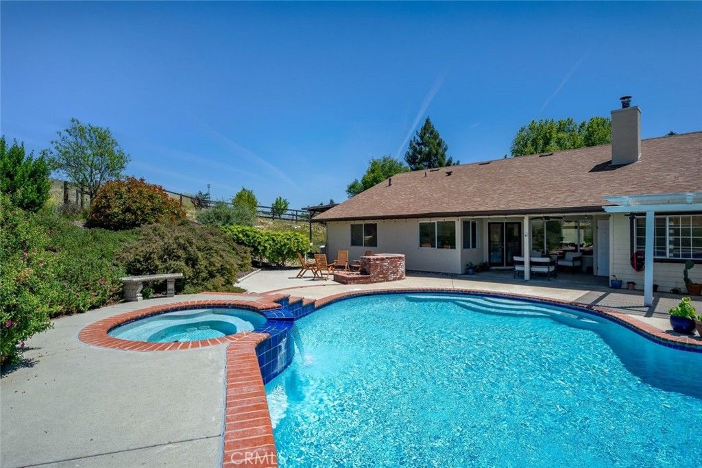 Image 28 of property listing at 1590 Shiloh Place, Templeton, CA 93465