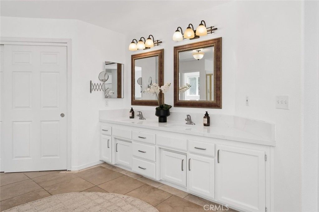 Image 39 of property listing at 1590 Shiloh Place, Templeton, CA 93465
