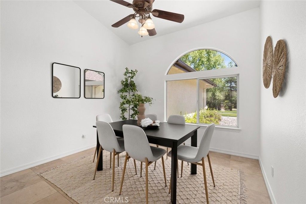 Image 6 of property listing at 1590 Shiloh Place, Templeton, CA 93465