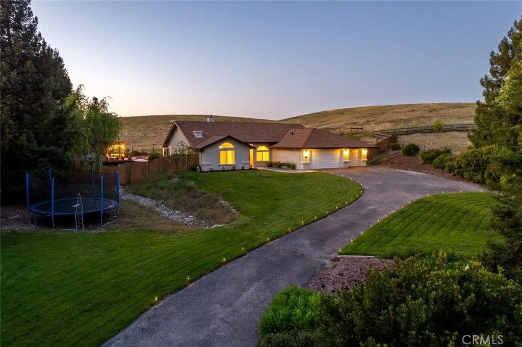 Image 68 of property listing at 1590 Shiloh Place, Templeton, CA 93465