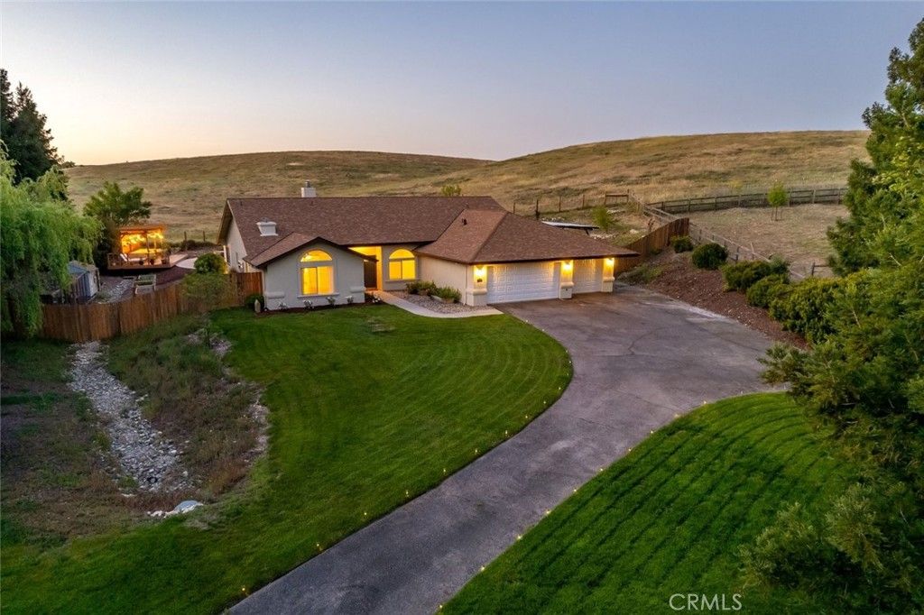 Image 71 of property listing at 1590 Shiloh Place, Templeton, CA 93465