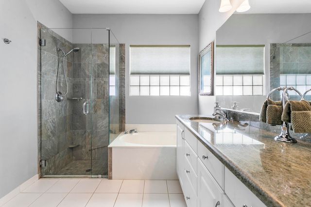 10748 Hidden Bend Way, Wellington, FL 33414