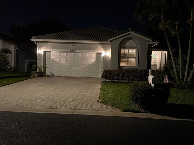 10748 Hidden Bend Way, Wellington, FL 33414