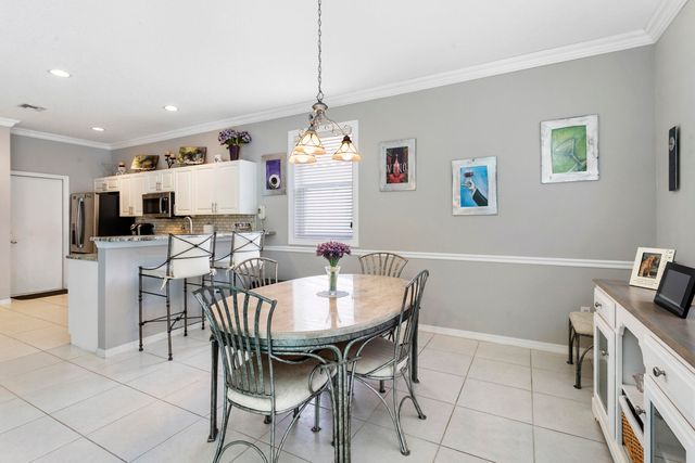 10748 Hidden Bend Way, Wellington, FL 33414