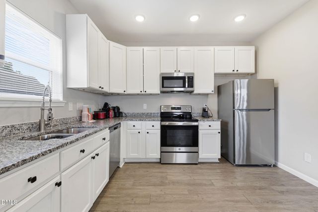 1467 Pollard Avenue, Burlington, NC 27217