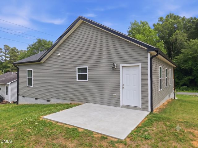1467 Pollard Avenue, Burlington, NC 27217
