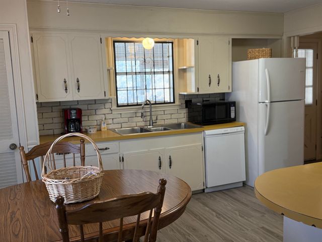 6861 West Main Street, Houma, LA 70360