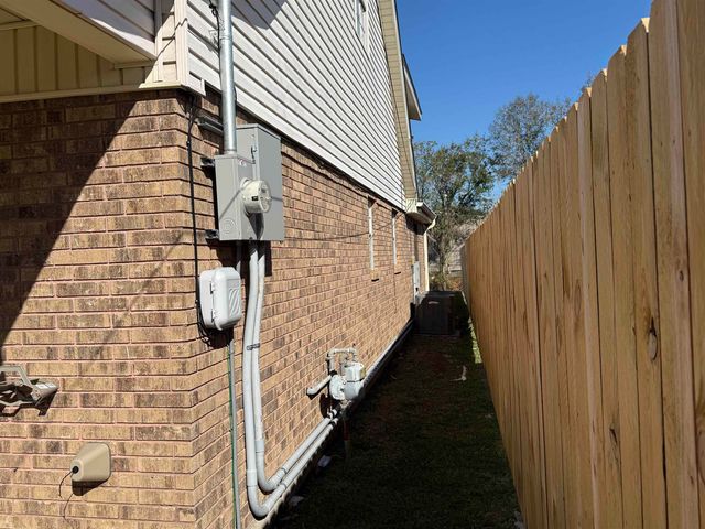 6861 West Main Street, Houma, LA 70360