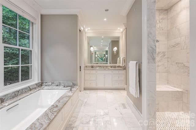 402 Vanderbilt Road, Asheville, NC 28803