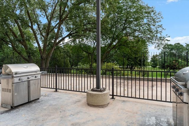 5445 N Sheridan Road 2608, Chicago, IL 60640