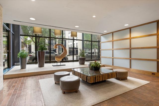 5445 N Sheridan Road 2608, Chicago, IL 60640