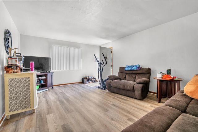 2609 Lincoln Street, Highland, IN 46322