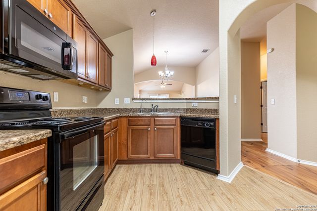 6235 WILDGRASS SPUR, San Antonio, TX 78244