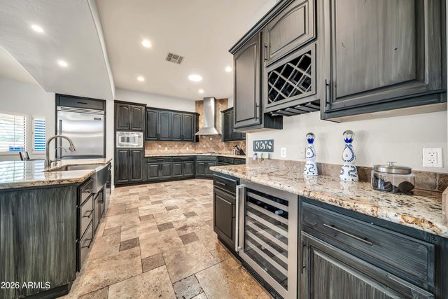 18029 W SAN JUAN Avenue, Litchfield Park, AZ 85340