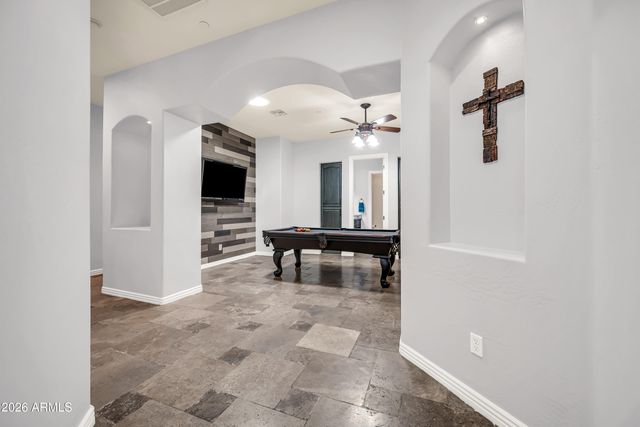 18029 W SAN JUAN Avenue, Litchfield Park, AZ 85340