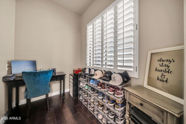 18029 W SAN JUAN Avenue, Litchfield Park, AZ 85340