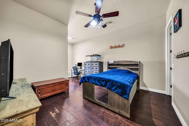 18029 W SAN JUAN Avenue, Litchfield Park, AZ 85340