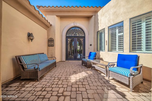 18029 W SAN JUAN Avenue, Litchfield Park, AZ 85340