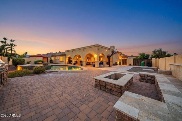 18029 W SAN JUAN Avenue, Litchfield Park, AZ 85340