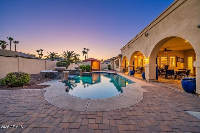 18029 W SAN JUAN Avenue, Litchfield Park, AZ 85340