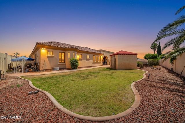 18029 W SAN JUAN Avenue, Litchfield Park, AZ 85340