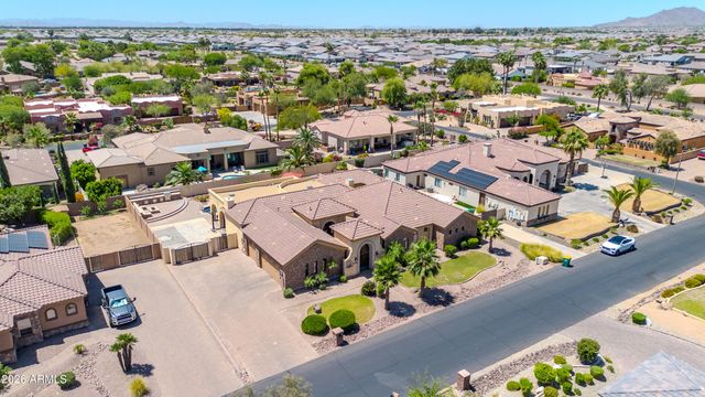 18029 W SAN JUAN Avenue, Litchfield Park, AZ 85340